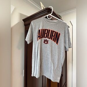 Champion Auburn Tshirt; size medium: excellent condition